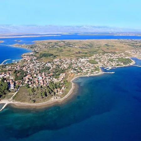 Apartament Suric