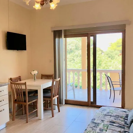Suric Apartment